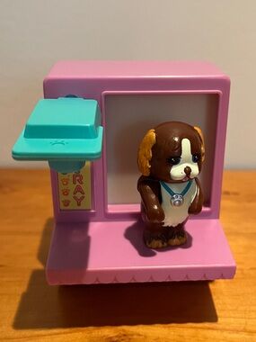 Vintage Littlest Pet Shop Care Centre Dog & X-Ray Kenner 1993